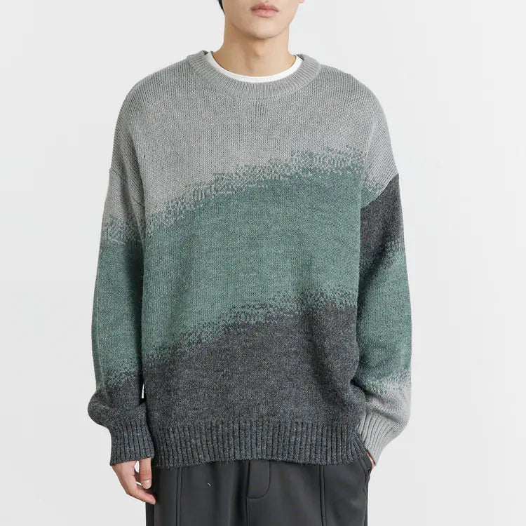 Men's Round Neck Sweater with Gradient Color Contrast