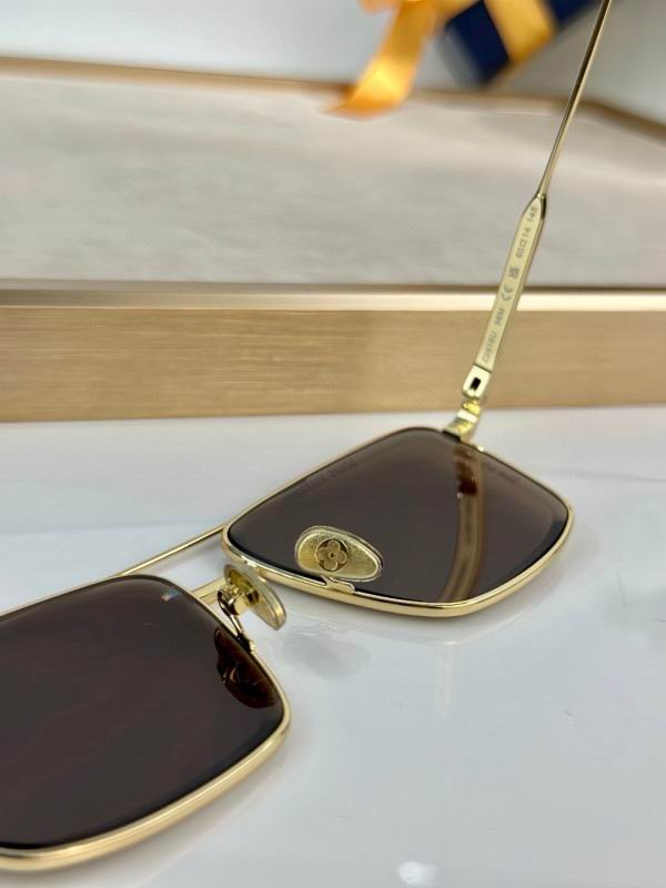 Sunglasses LV