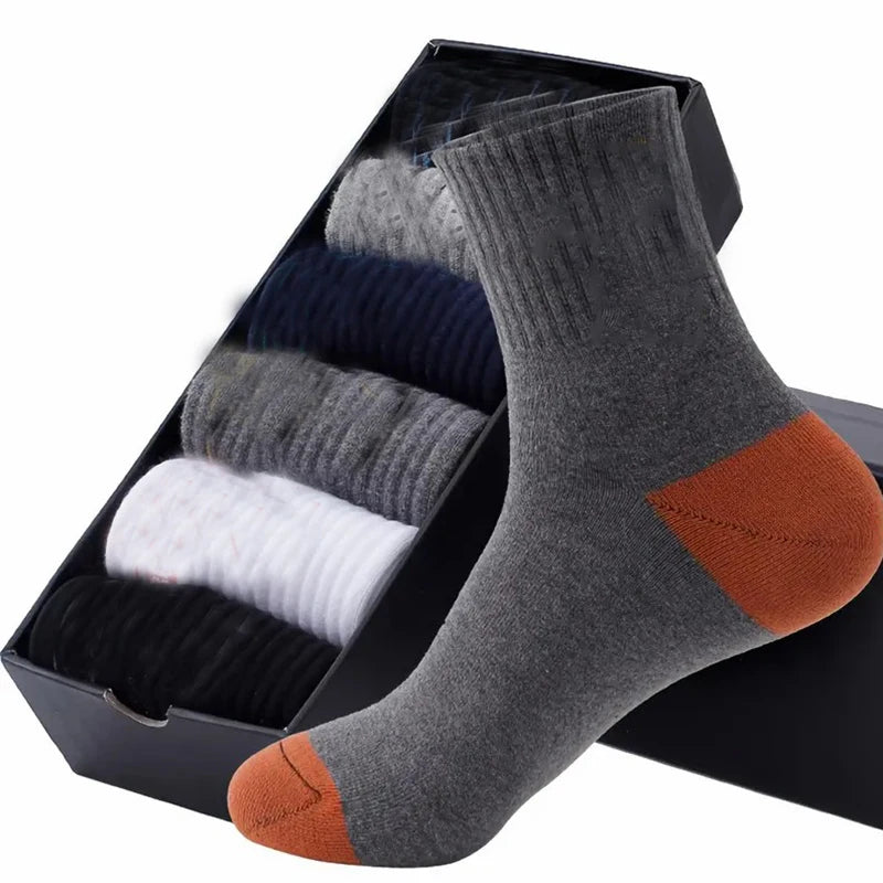 6pairs Men's Cotton Sweat Absorbing Embroidered Crest Athletic Socks, Ankle Socks